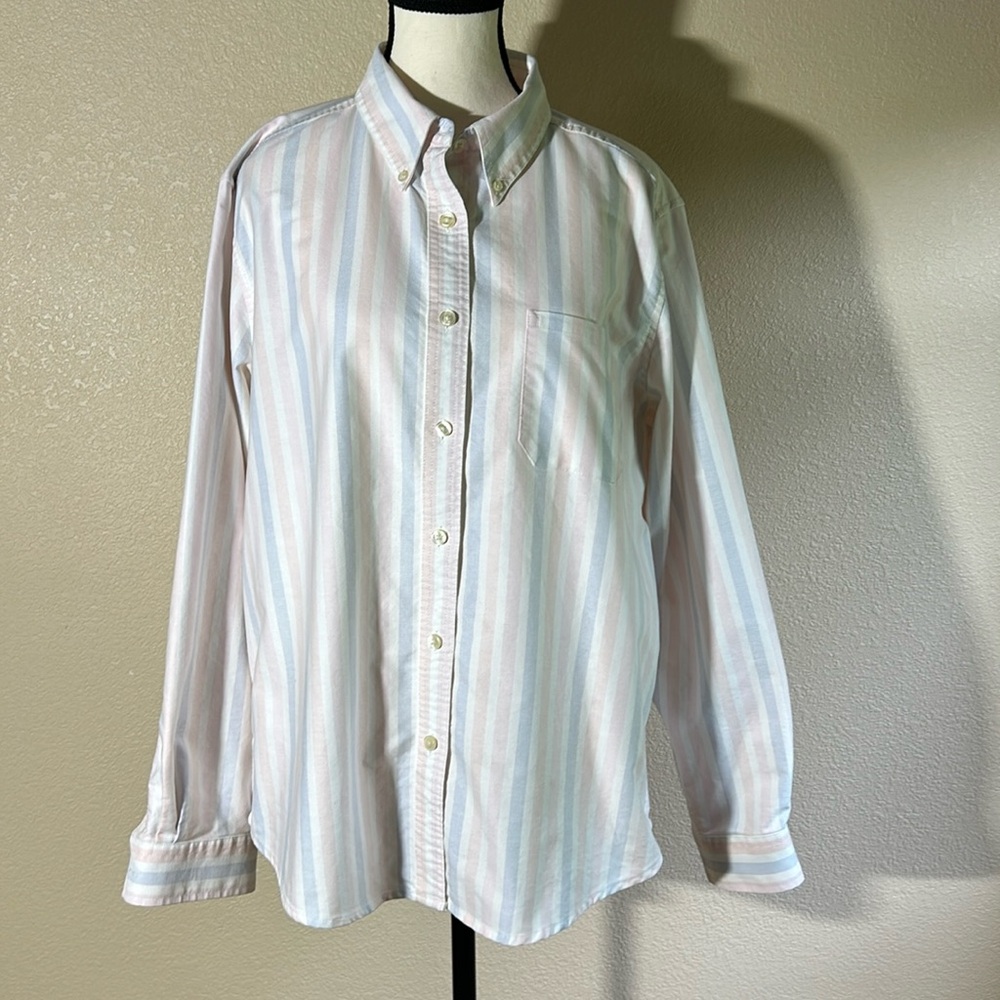 L. L. Bean  women's button down pastel striped blouse Size Large reg.